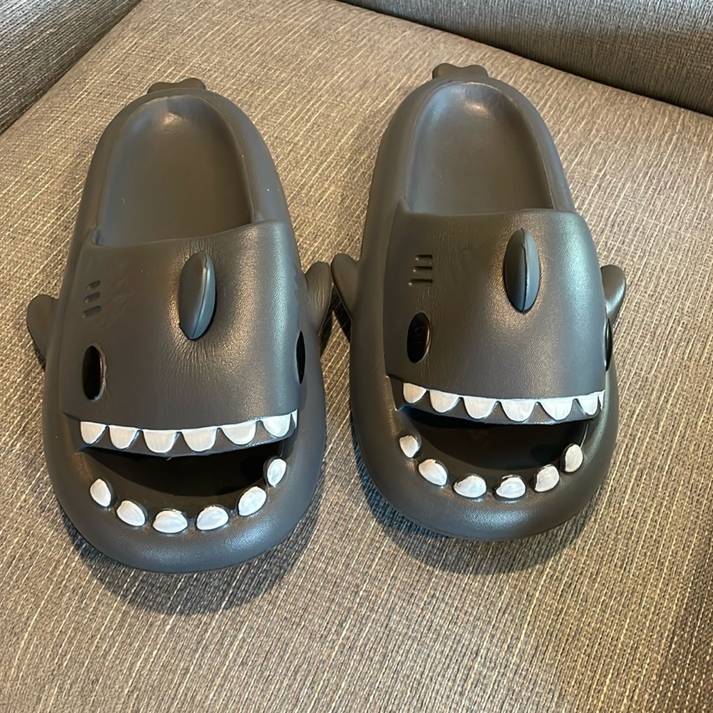 Clouds “Shark” slides
